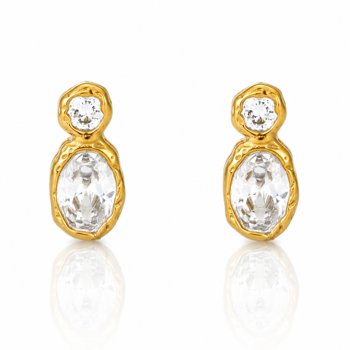Luna Studs